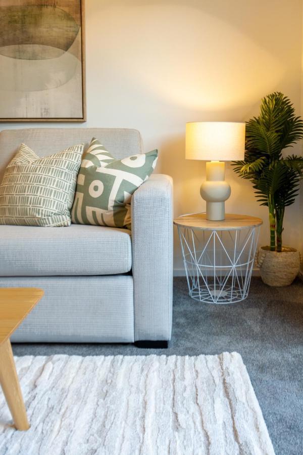 Urban Park Escape 2 Bed 2 Bath W/Carpark Christchurch Exterior foto