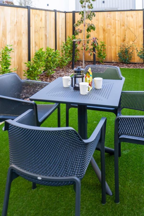 Urban Park Escape 2 Bed 2 Bath W/Carpark Christchurch Exterior foto
